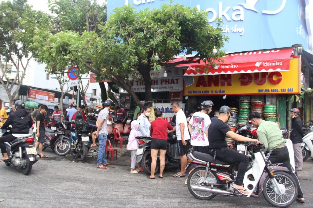 tp cua hang sua xe may 4 5854 1665817047679 1665817047757324589577